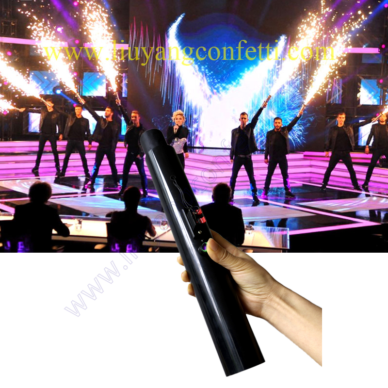6 Buah Pegangan Tangan Penemba - Confetti Cannon Tube ulasan dan harga