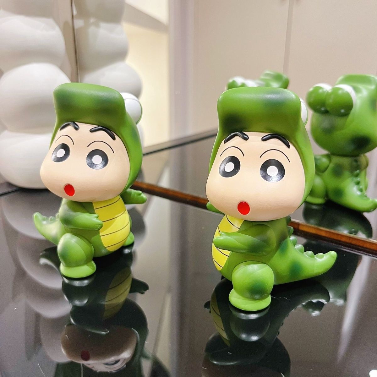 Figur Crayon Shin-chan dengan  - Event Supplies ulasan dan harga